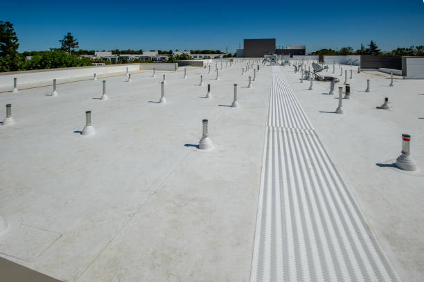 Fast & Reliable Emergency Roof Repairs in Seagraves, TX